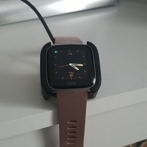 Fitbit Versa Lite